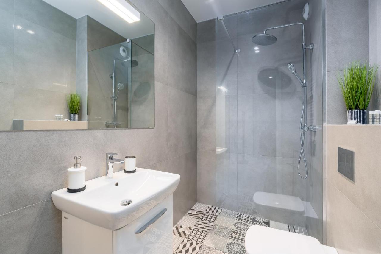 Apartments Poznan Fabryczna By Renters エクステリア 写真